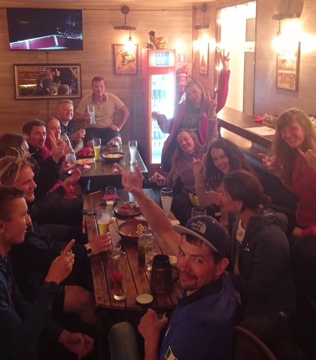 Посиделки и тусовки